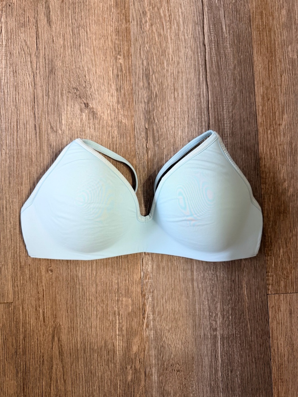 VICTORIA'S SECRET Wireless Light Aqua T-Shirt Bra 34D